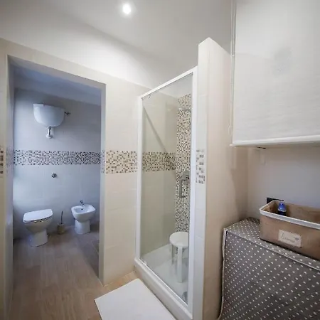 The Door Saturday * Nápoles