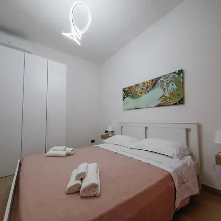 The Door Saturday Apartamento *